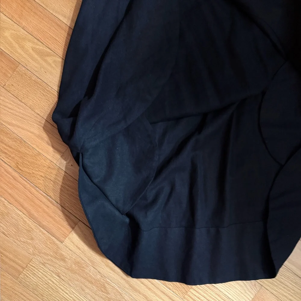 Forcynthia Black Linen Dress with Embroidered Sleeves - Picture 7 of 9